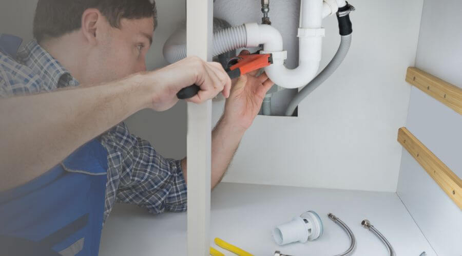 Local expert plumbing services in McCamey, TX